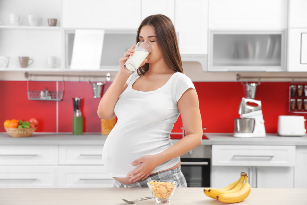Sữa không đường tách béo cho bà bầu